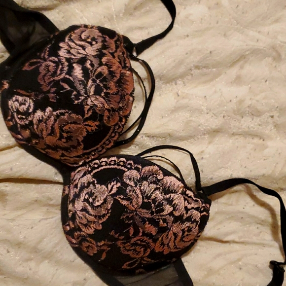 Beyond Sexy bra with rhinestone accents - Picture 2 of 6